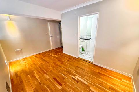 undefined, Paradise Road, Plymouth, PL1