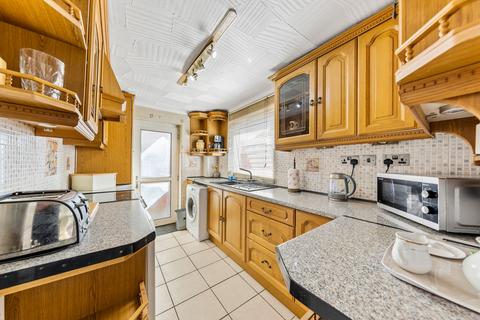 4 bedroom semi-detached house for sale, Canford Close, Great Sankey, WA5