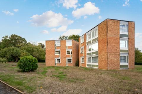 undefined, Heathside, Weybridge, KT13