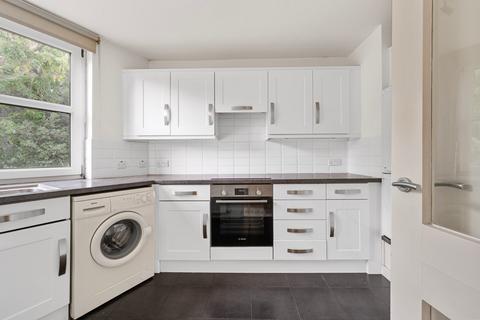 undefined, Heathside, Weybridge, KT13