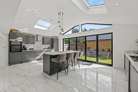 5 bedroom detached house for sale, Westfield Road, Waunarlwydd, Swansea, SA5