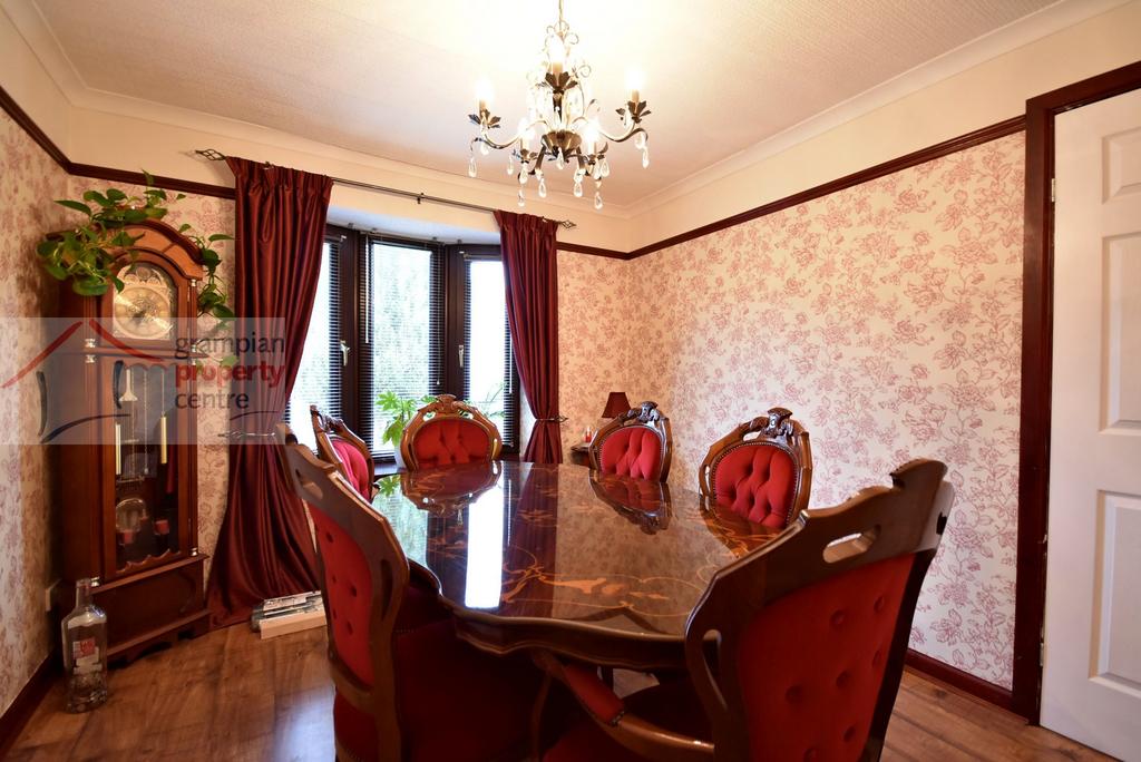 Dining Room .JPG