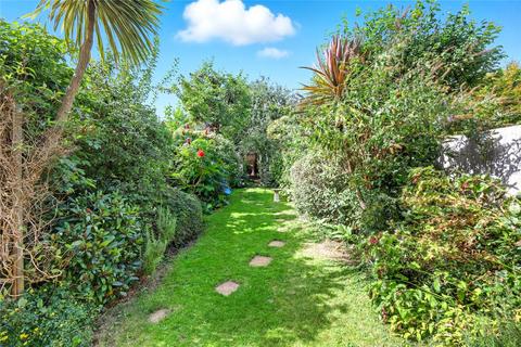undefined, Sandringham Road, Southchurch Park Area, Essex, SS1