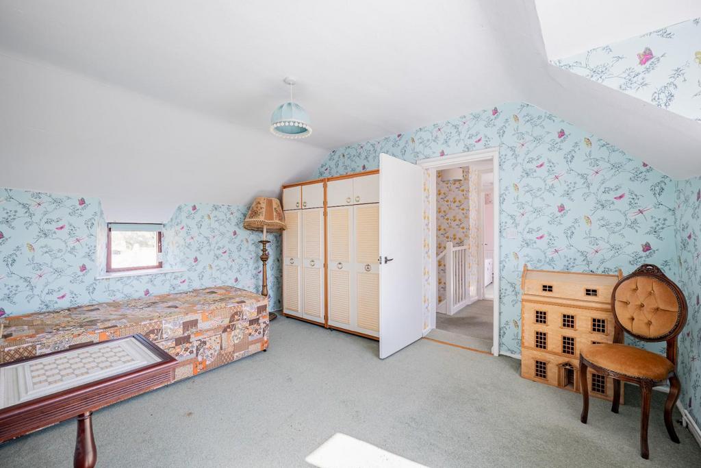 Bedroom 2.jpg