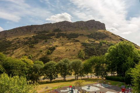 undefined, Dumbiedykes Road, Holyrood, Edinburgh, EH8