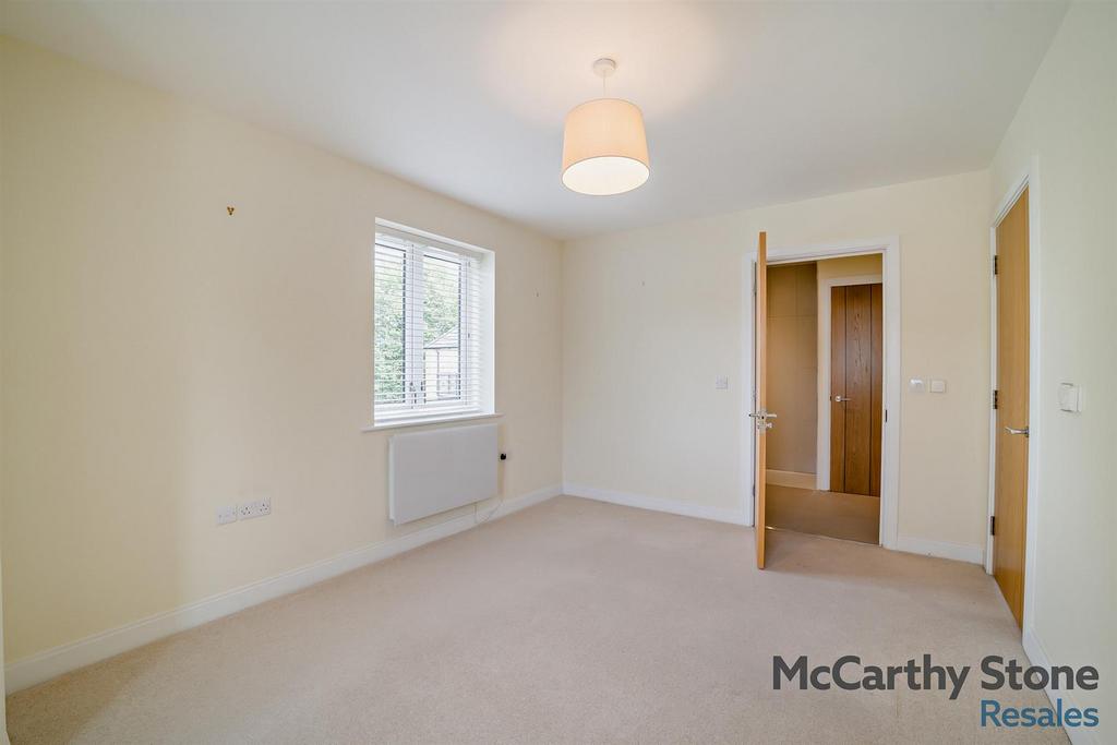8663200-interior05-800.jpg