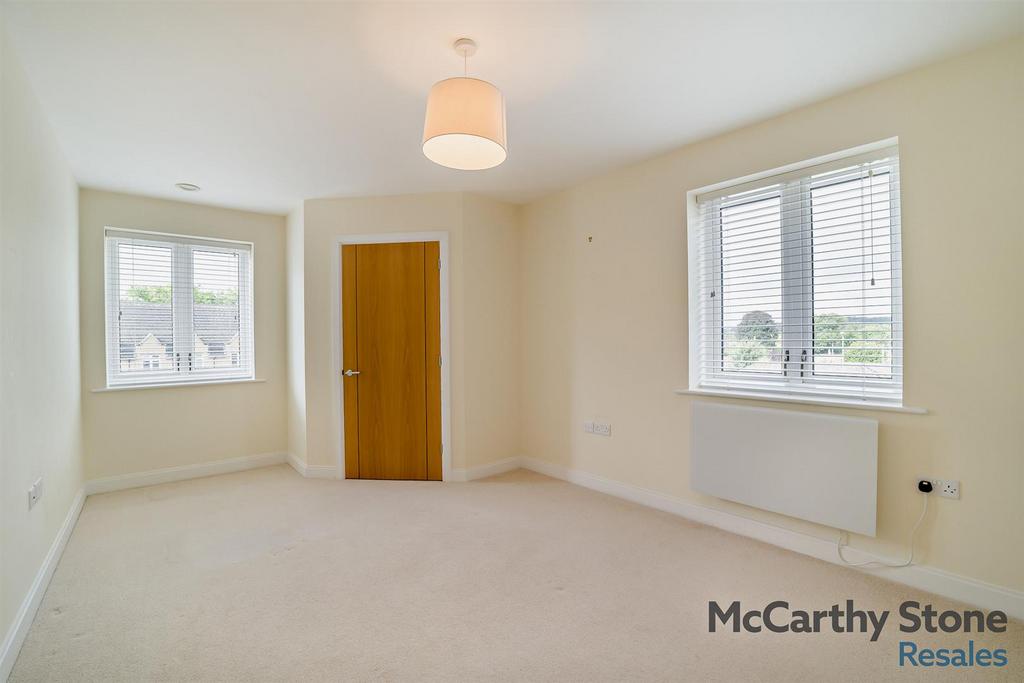8663200-interior01-800.jpg