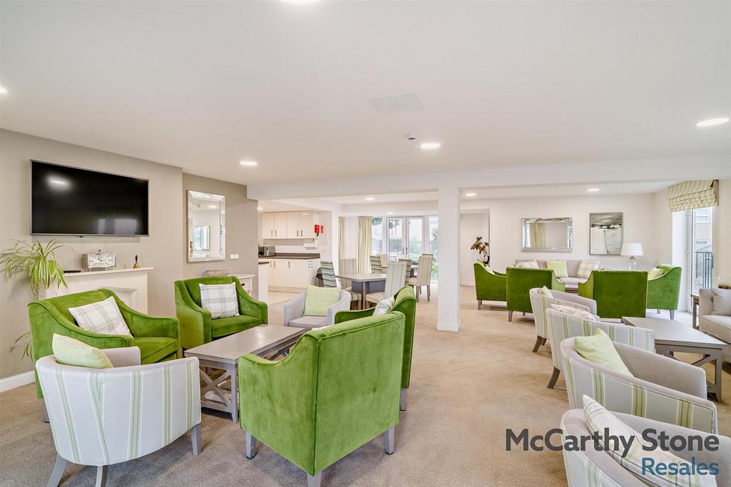 8663200-interior16-800.jpg