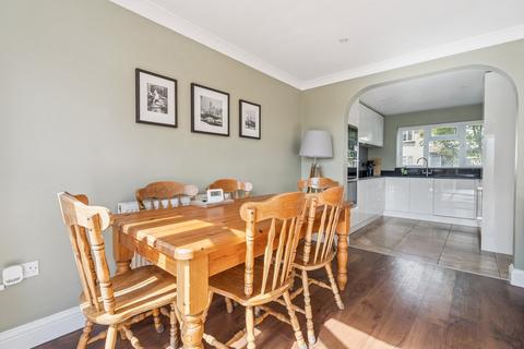 3 bedroom terraced house for sale, Mount Close, Farnham Common SL2