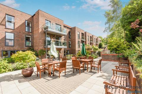 2 bedroom apartment for sale, Austen Place, Lower Turk Street Alton, GU34 1FZ