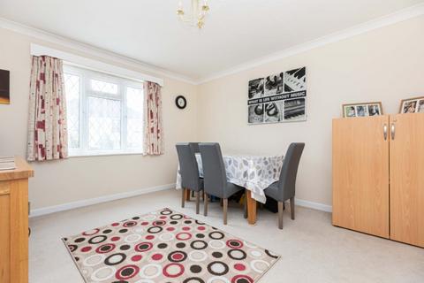 4 bedroom bungalow for sale, Redhill Drive, Ensbury Park, Bournemouth, Dorset, BH10 6AQ