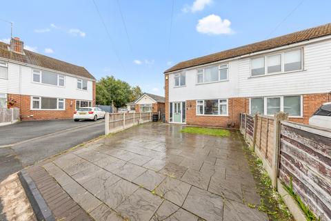 Cliftonville Road, Woolston, WA1