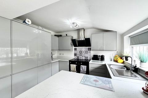 4 bedroom semi-detached house for sale, Carmelite Crescent, St Helens