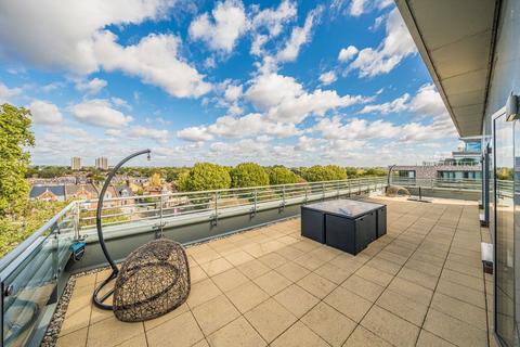 2 bedroom flat for sale, Brewery Lane, Twickenham TW1