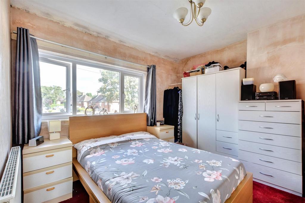 Bedroom One (2).jpeg