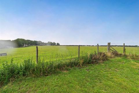 undefined, 1 East End, Garton-On-The-Wolds, Driffield, YO25 3EP