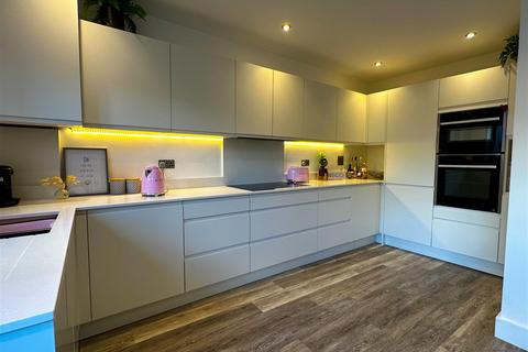 4 bedroom terraced house for sale, Dartmouth Road, Stoke Fleming