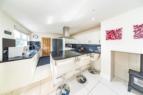 6 bedroom semi-detached house for sale, St. Helens Road, Eccleston Park