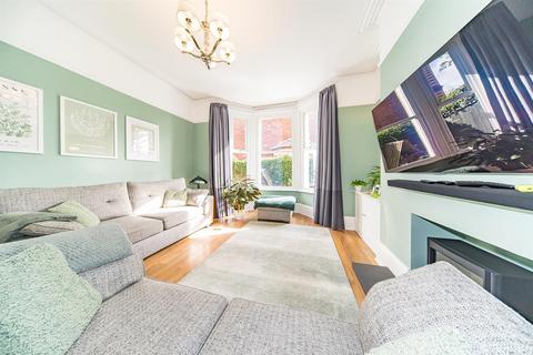 6 bedroom semi-detached house for sale, St. Helens Road, Eccleston Park