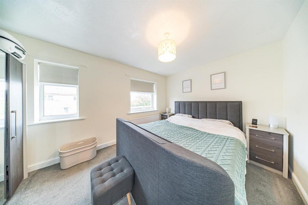 42-Berrywood-Drive-21.jpg
