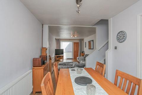 undefined, Sussex Drive, Banbury, OX16 1UR