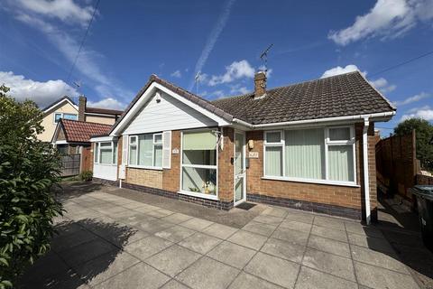 3 bedroom detached bungalow for sale, Main Road, Radcliffe-On-Trent, Nottingham