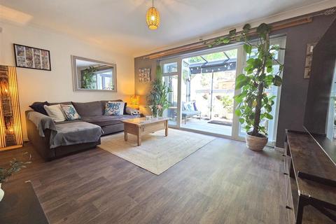 3 bedroom semi-detached house for sale, Wilden Lane, Stourport-On-Severn