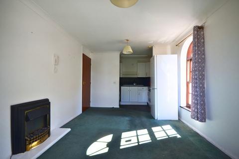 2 bedroom retirement property for sale, Farmadine House, Saffron Walden