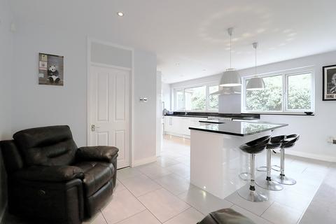 4 bedroom detached house for sale, Beaconsfield Road,  Bromley, BR1