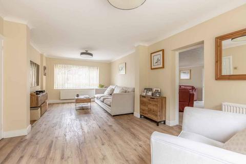 5 bedroom detached house for sale, The Spinney, Beaconsfield HP9