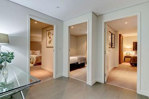 3 bedroom apartment to rent, Merchant Square East, London W2