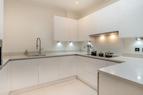 2 bedroom flat to rent, Rainville Road, London W6