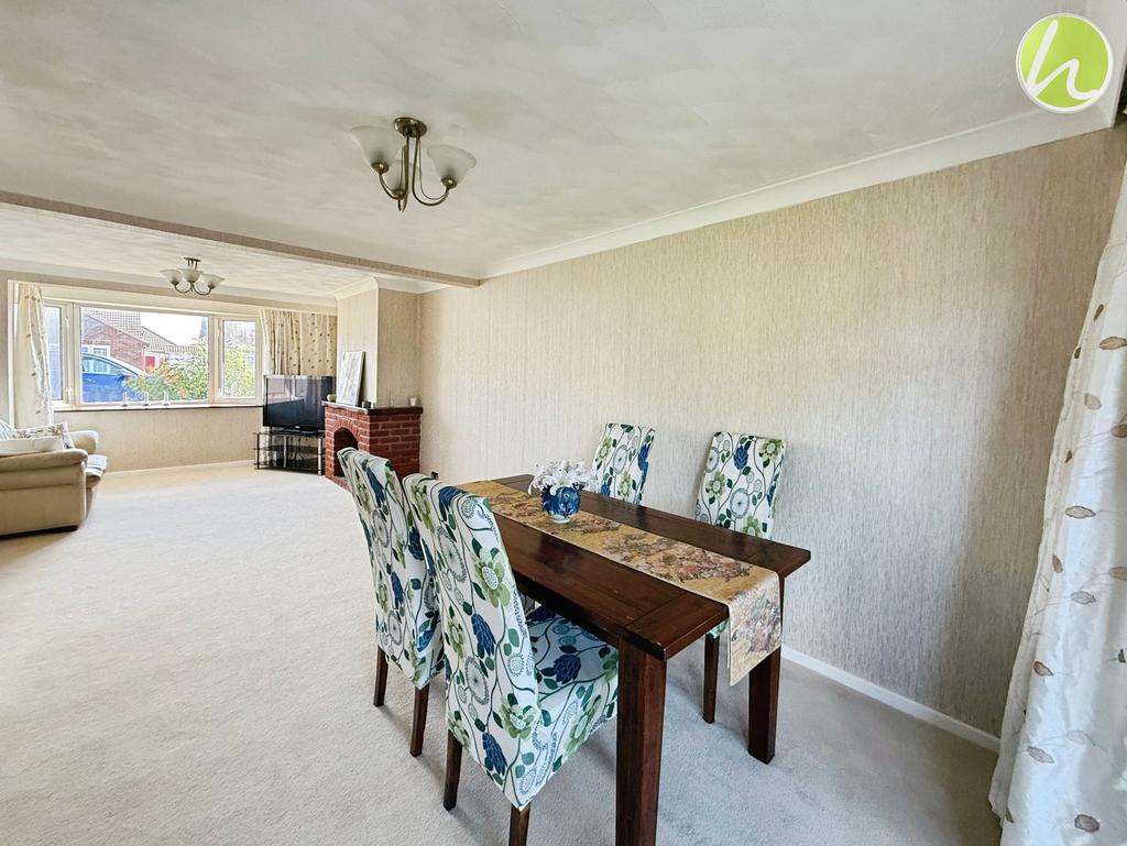 Living/ Dining Room