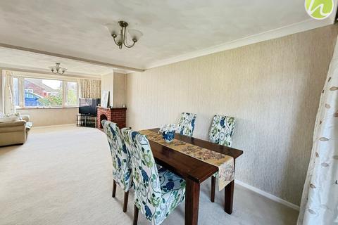 3 bedroom semi-detached house for sale, Monks Haven, Stanford-Le-Hope, SS17