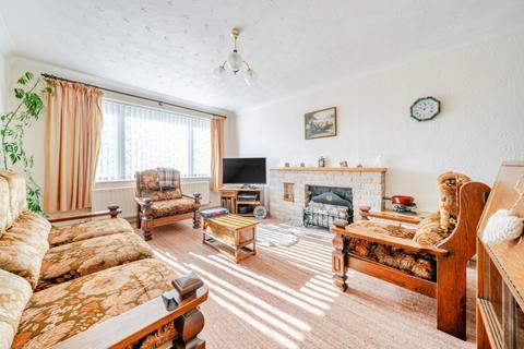 2 bedroom semi-detached bungalow for sale, Foxhill, Grimsby, Lincolnshire, DN37