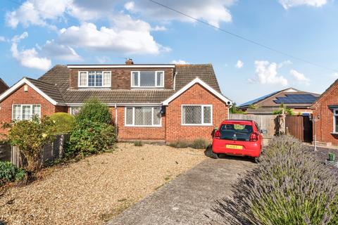 2 bedroom semi-detached bungalow for sale, Foxhill, Grimsby, Lincolnshire, DN37