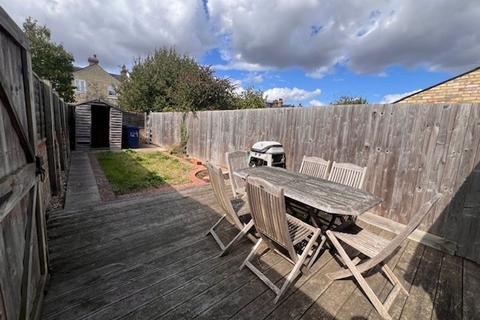 3 bedroom end of terrace house for sale, Ross Street, Cambridge, CB1