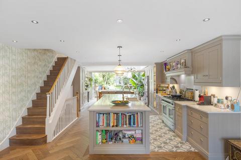 undefined, Talfourd Road, London, SE15