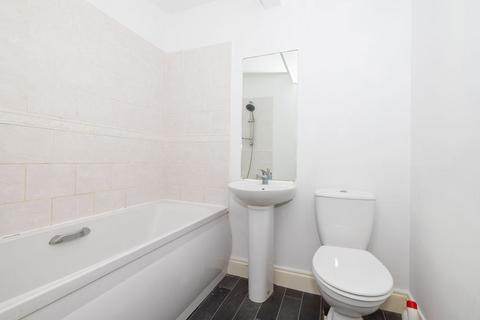 2 bedroom flat to rent, Godwin Road, Cliftonville, Margate, Kent, CT9