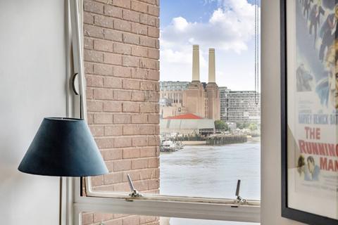 1 bedroom flat for sale, Riverside Court, Nine Elms, London, SW8