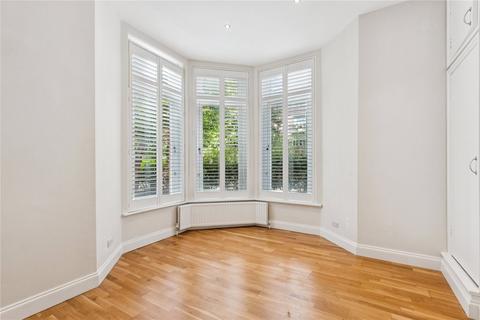 Eton Avenue, London, NW3