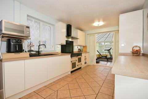 undefined, Elvin Way, New Tupton, Chesterfield, S42 6EG