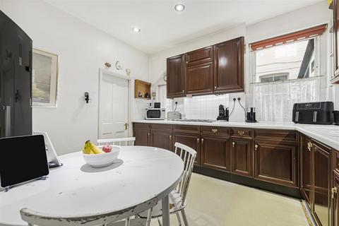 undefined, Sherwood Park Road, Sutton