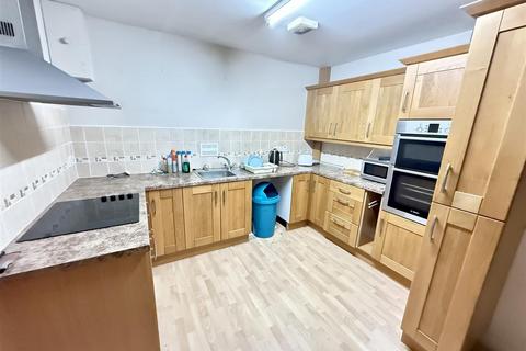 undefined, Wind Street, Llandysul
