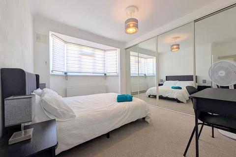 14 Whitebridge Close, Feltham, TW14 9HQ
