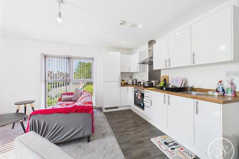 2 bedroom flat for sale, York Road, Leeds