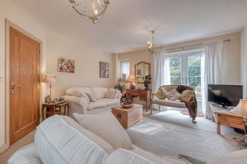 47a Beacon Hill, Rednal, Birmingham, B45 9QW