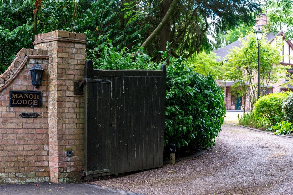 Entrance.jpg