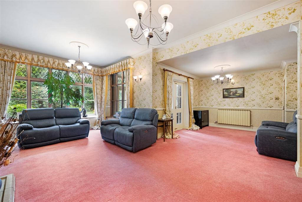 Sitting Room.jpg