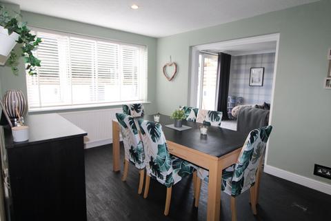 5 bedroom detached house for sale, Camborne Way, Keighley, BD22